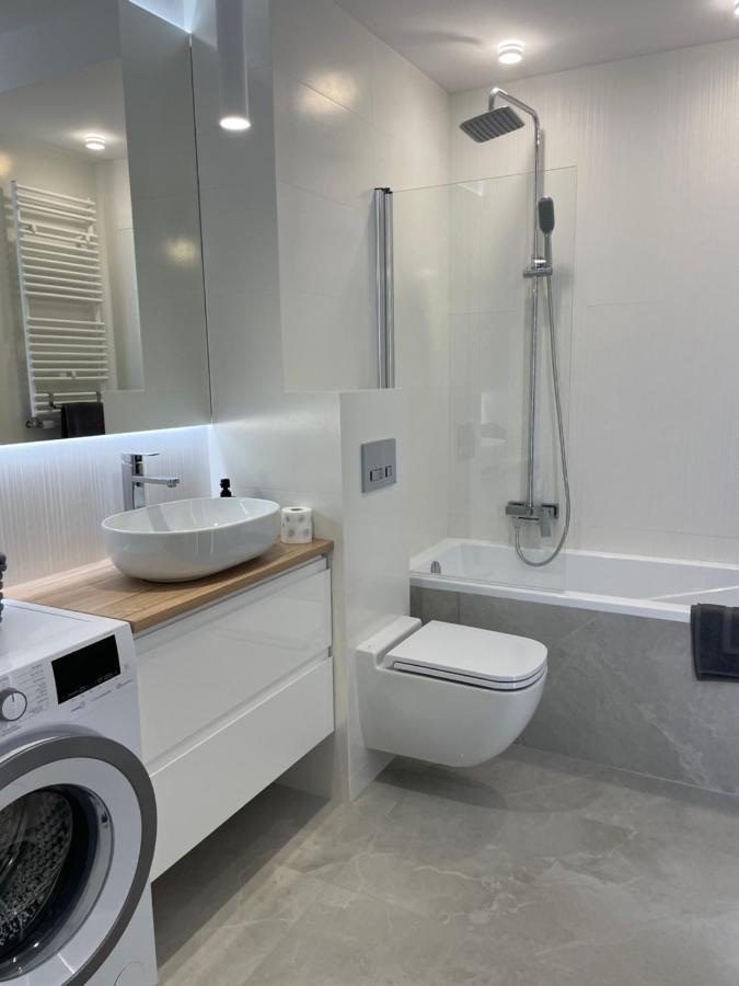 Pendereckiego Apartment
